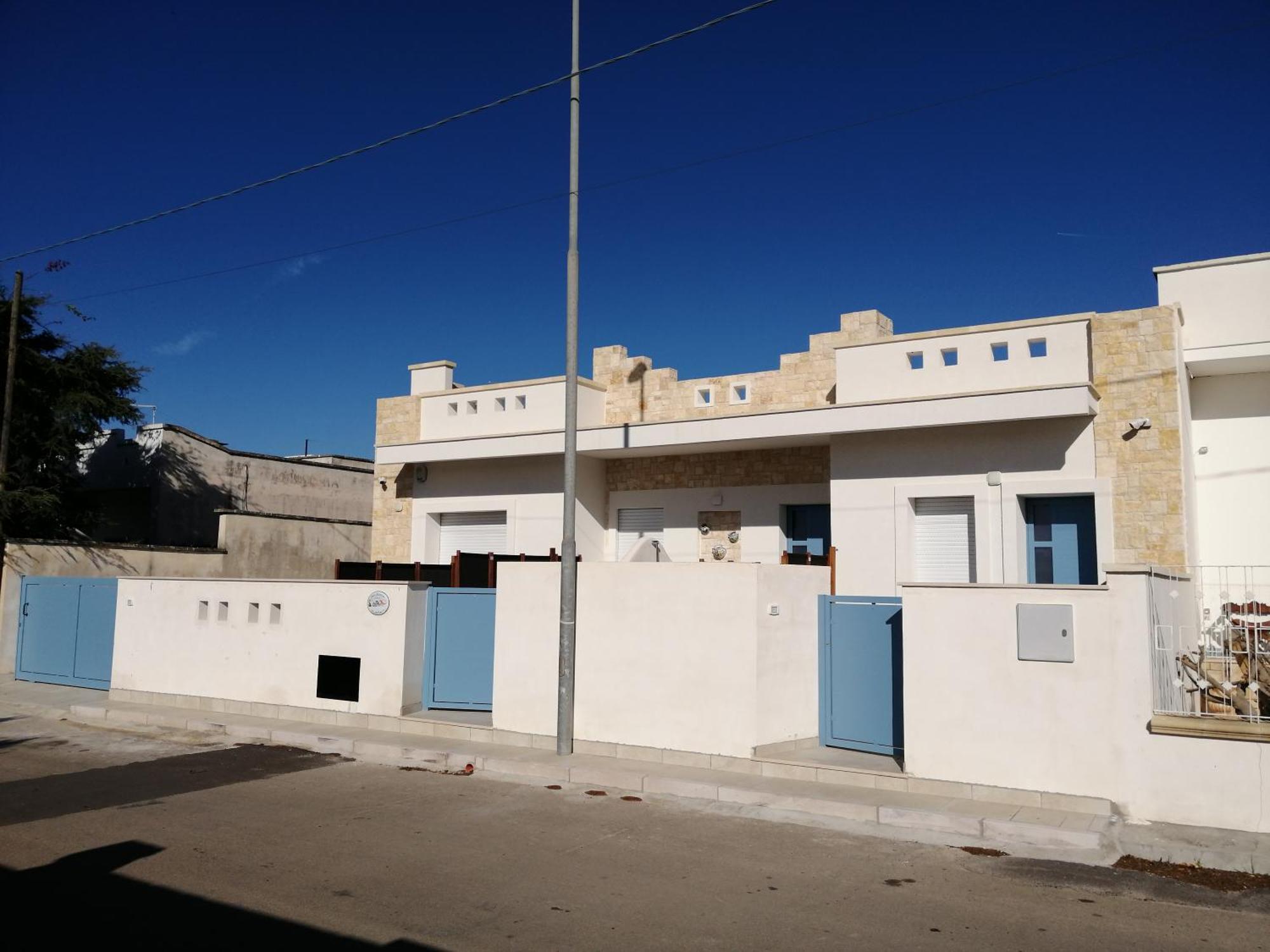 Onde Salentine Deluxe Apartment Casalabate Exterior photo